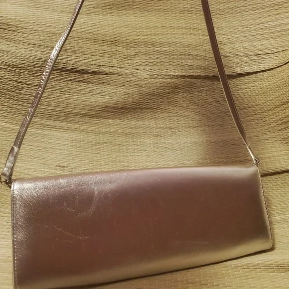 Stuart Weitzman Gold Clutch Bag - Picture 9 of 9